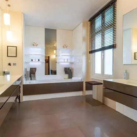 Aruma Villa Antibes